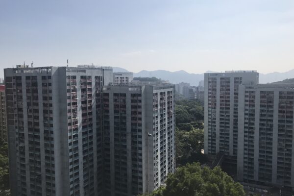 房屋署 「公屋資產審查2024」 !入息及資產上限一文睇清!5類公屋戶獲豁免申報?擁有香港物業或大陸物業會被查到嗎?